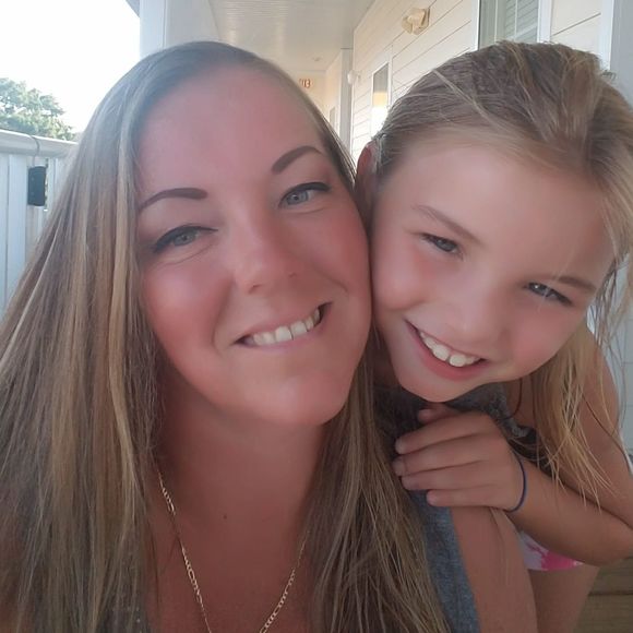 Meet your Posher, Shauna - Picture 1 of 1